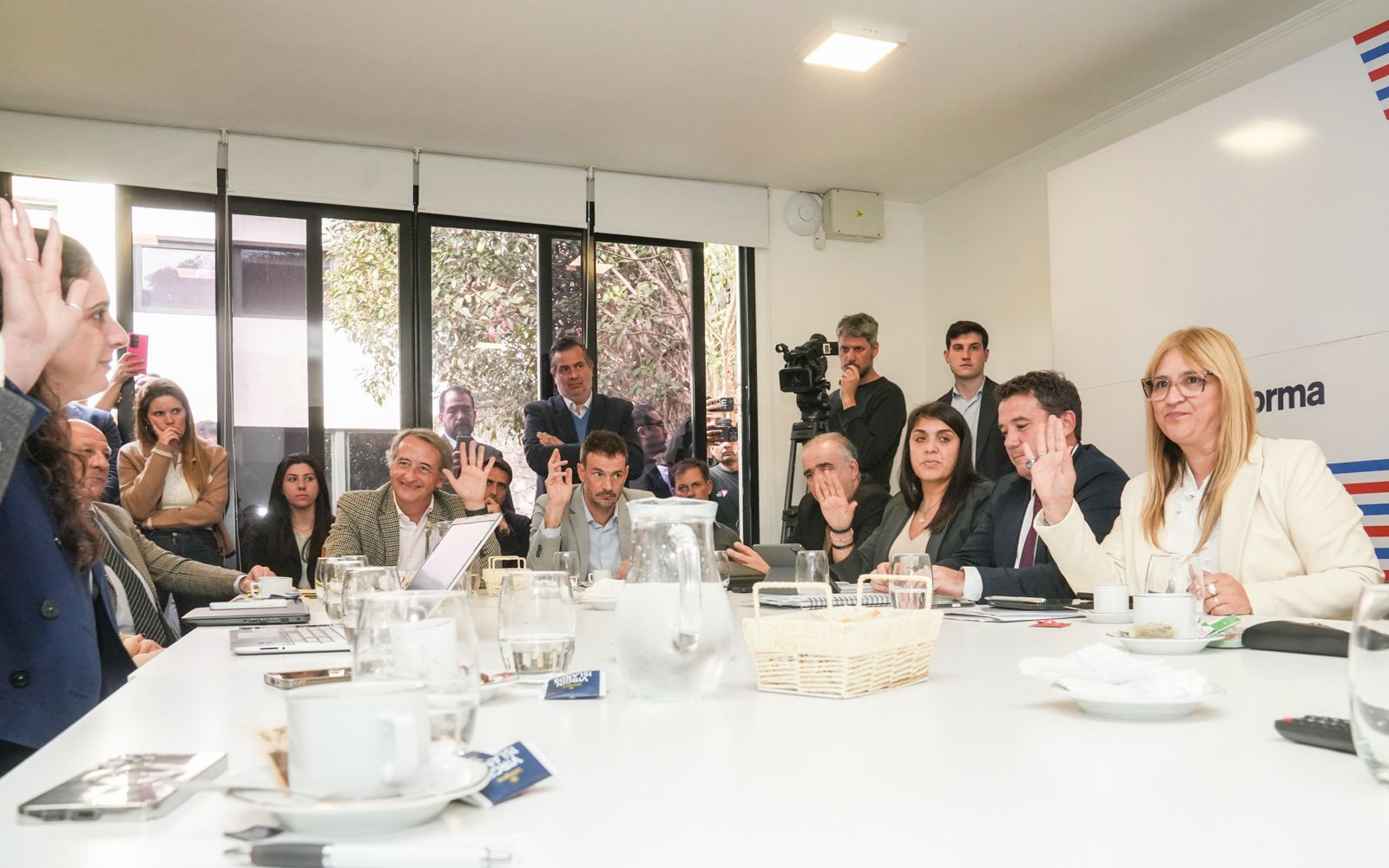 Fracaso un intentó para impugnar la banca de Alejandra Oliveras